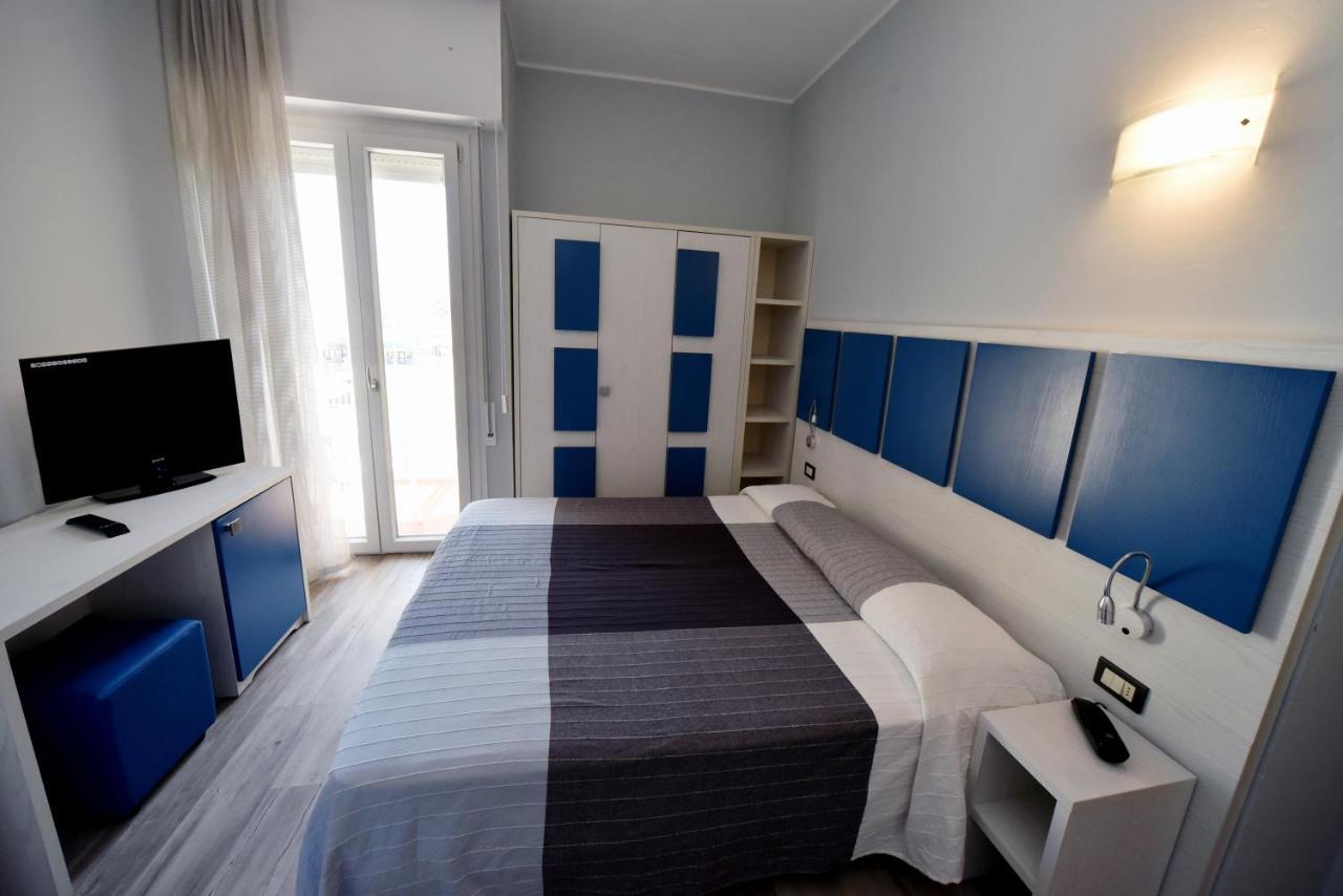 ריצ'יונה Hotel Mirabella מראה חיצוני תמונה