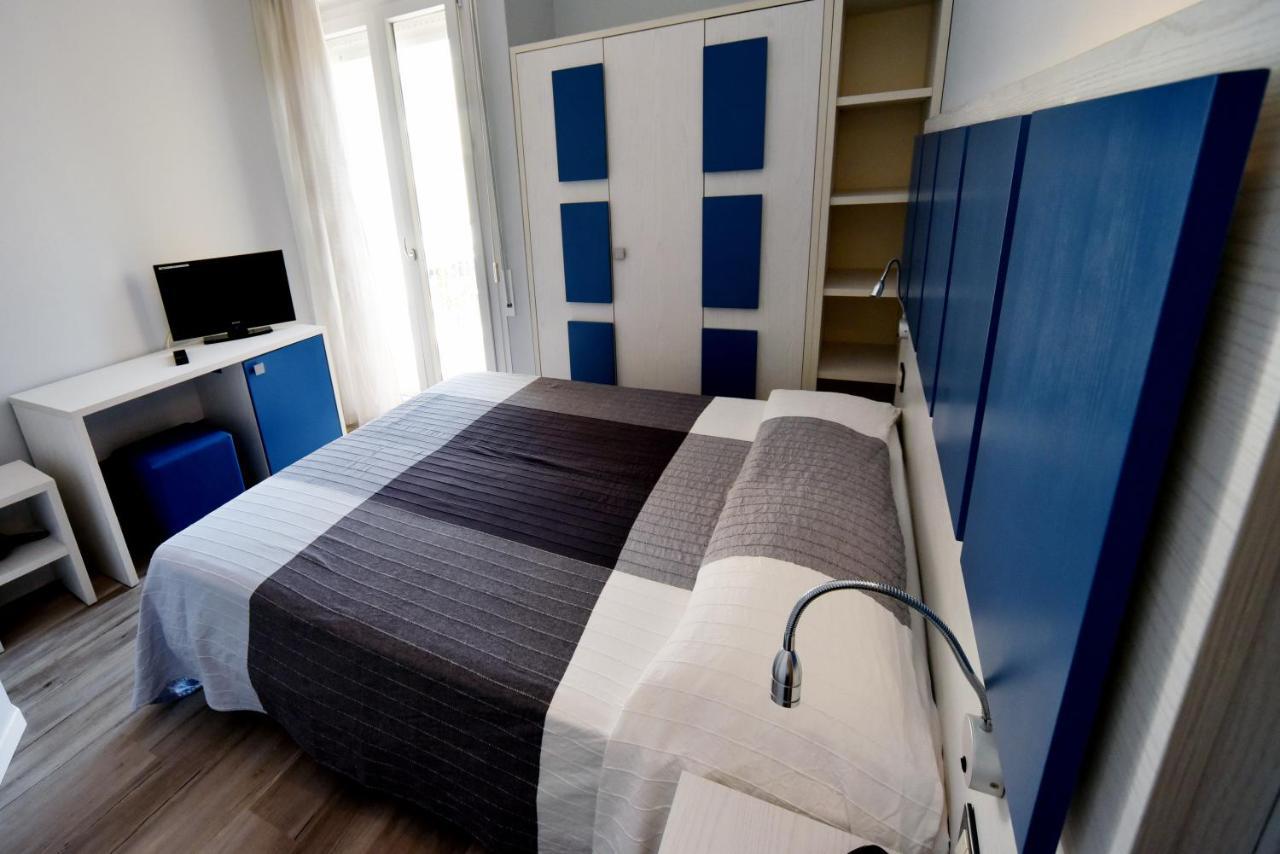 ריצ'יונה Hotel Mirabella מראה חיצוני תמונה