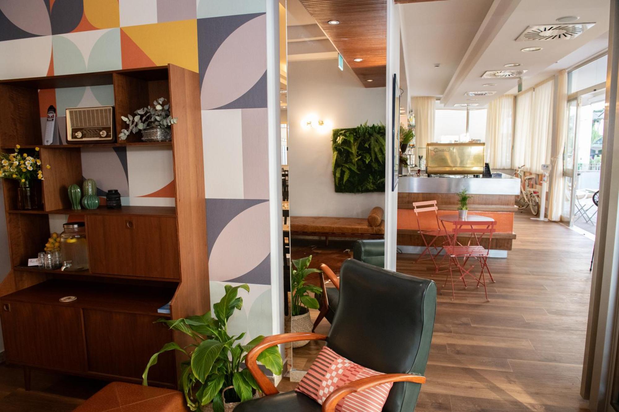 ריצ'יונה Hotel Mirabella מראה חיצוני תמונה