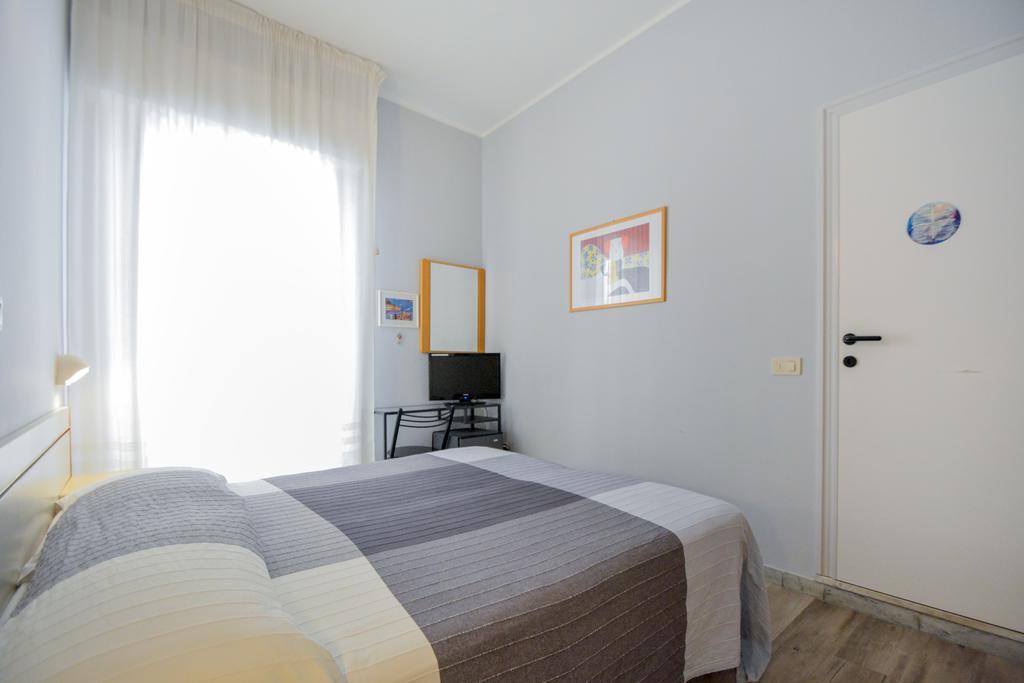 ריצ'יונה Hotel Mirabella מראה חיצוני תמונה